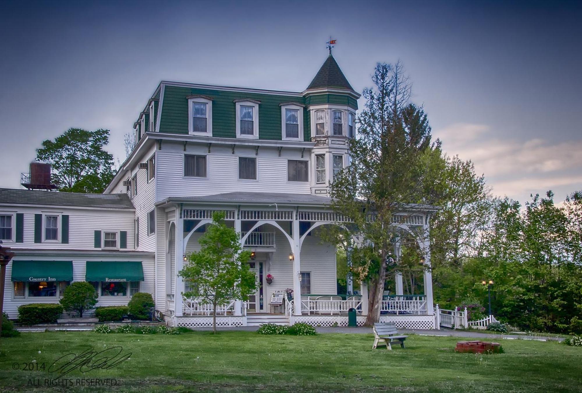 The Bavarian Manor Bed & Breakfast Purling